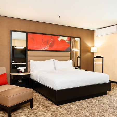 Hilton Garden Inn Guatemala City Ngoại thất bức ảnh