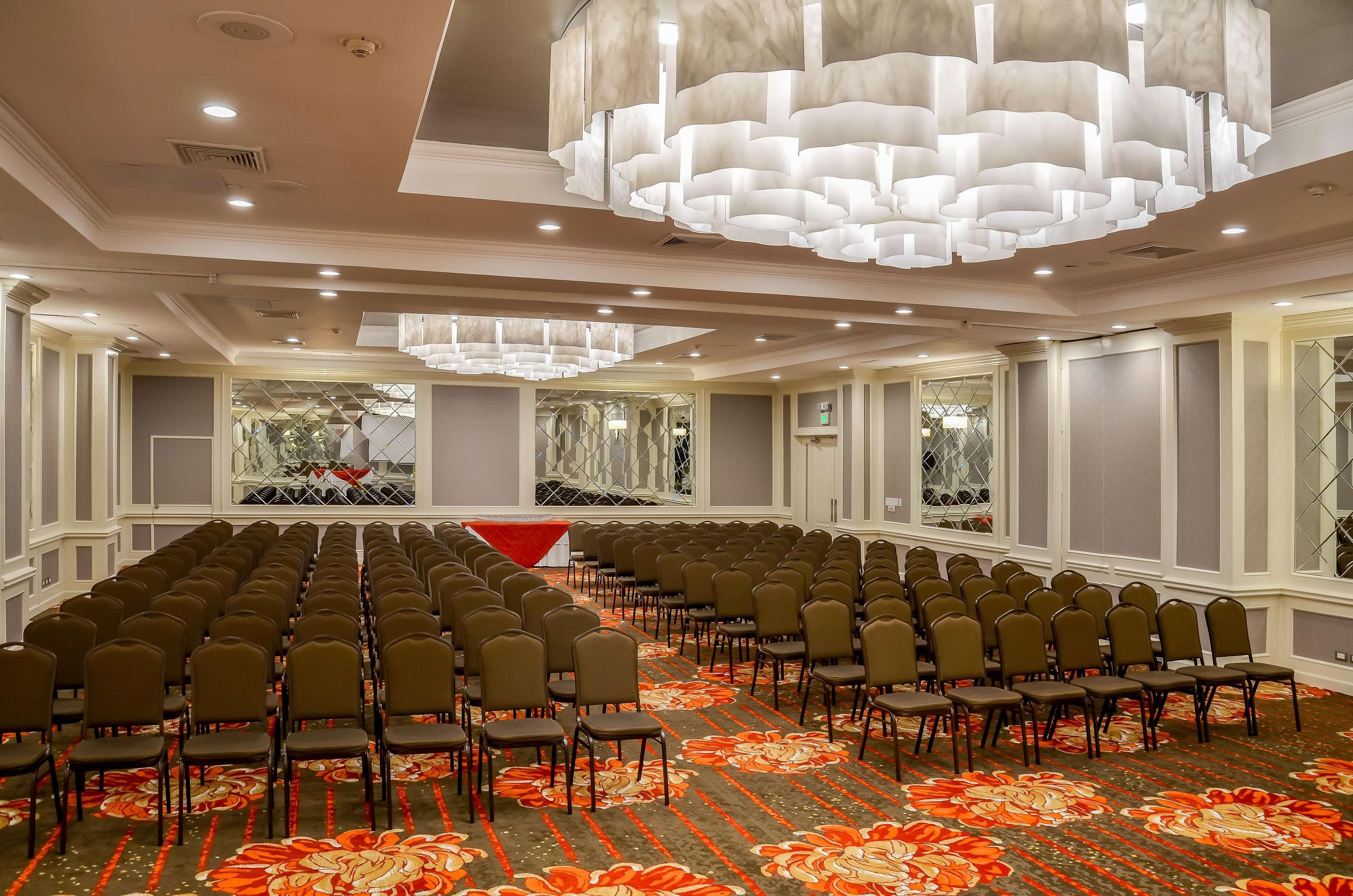 Hilton Garden Inn Guatemala City Ngoại thất bức ảnh