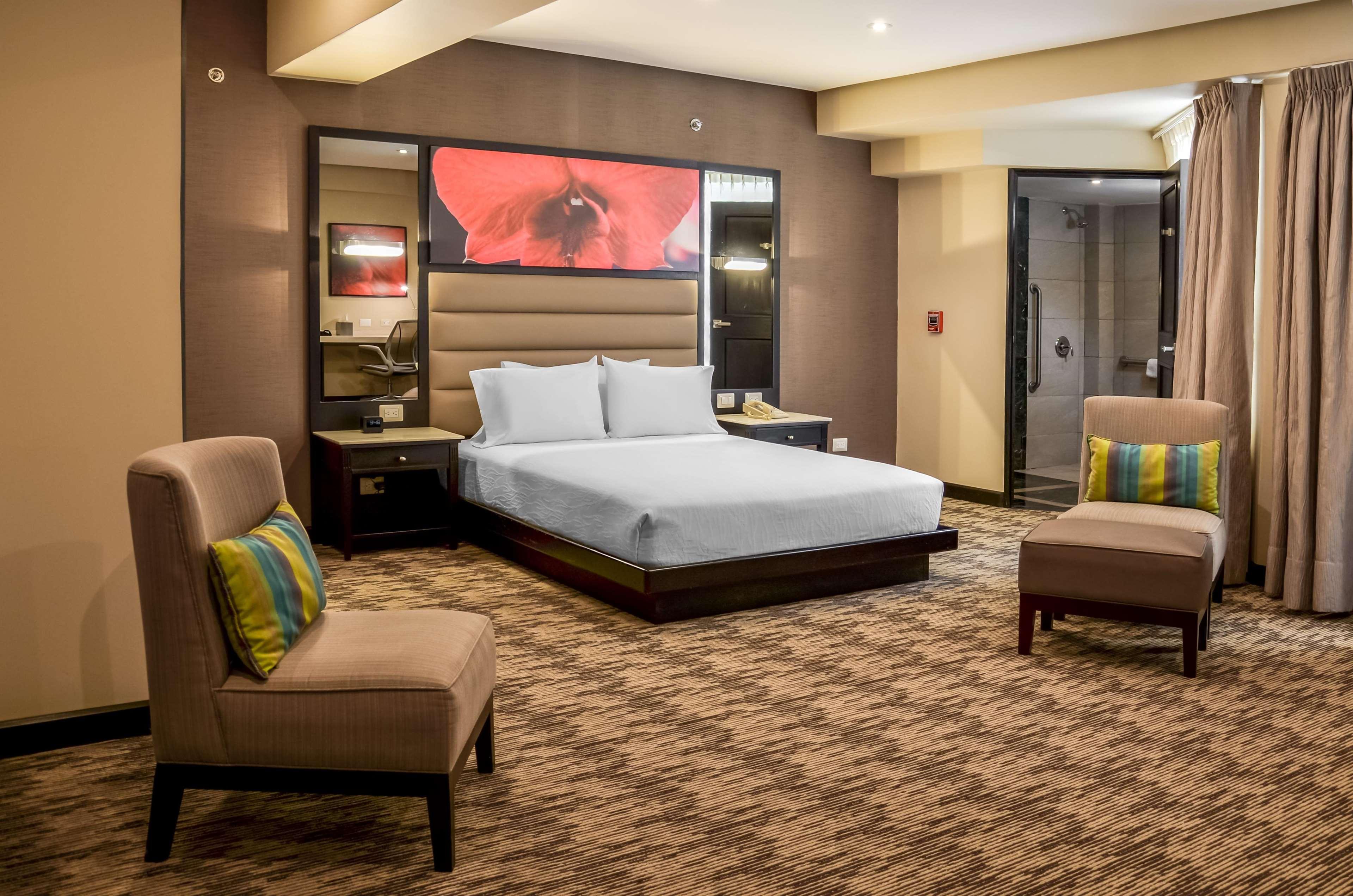 Hilton Garden Inn Guatemala City Ngoại thất bức ảnh