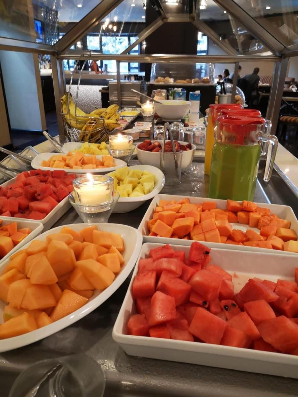 Hilton Garden Inn Guatemala City Ngoại thất bức ảnh